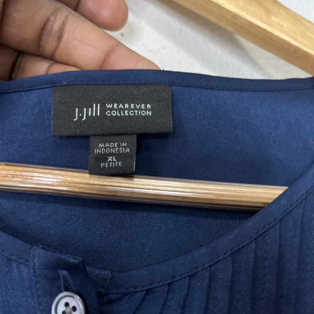 J. Jill Navy Pintuck Button-Front Blouse - Picture 7 of 12